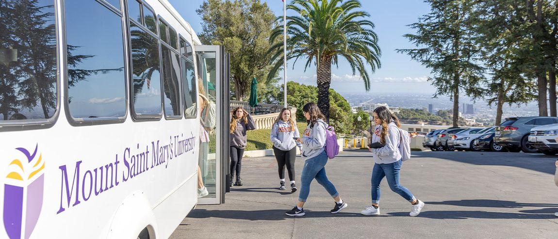 Students walking to take the shuttle at Chalon.
