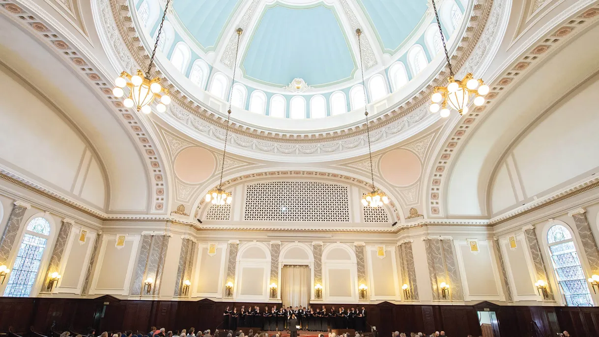 The Choir of Clare College, Cambridge performing under the breathtaking dome of the Second Church of Christ Scientist in Los Angeles.