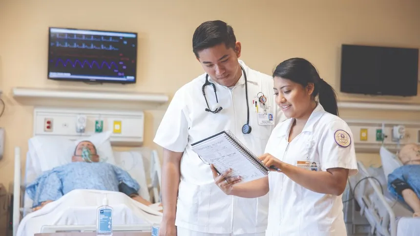 The Mount’s nursing students gain hands-on experience in a state-of-the-art simulation lab as they prepare for careers in patient care.