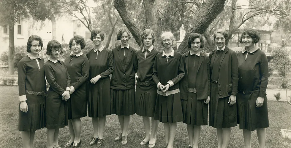 The first graduating class of Mount St. Mary’s College (the University's former name) lines up for a group portrait at St. Mary’s Academy at Slauson Ave. and Crenshaw Blvd. in Los Angeles, where the college met until the Chalon Campus could be occupied.
