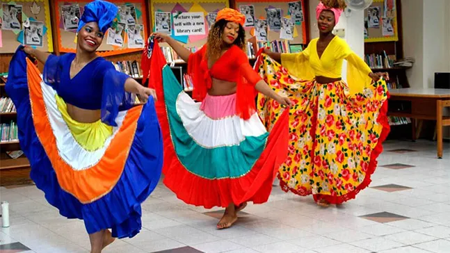 The lead photograph of Vianna Villacorta's blog on Haitian cultural traditions (from Caribbean Life News).