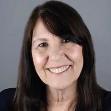 Mildred Ortu Kowalski headshot