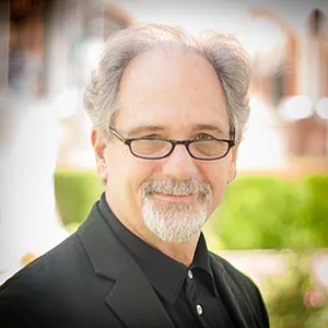 Peter Zaferes Headshot