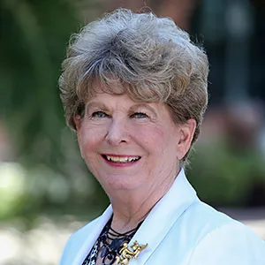 Katherine Whitman Headshot