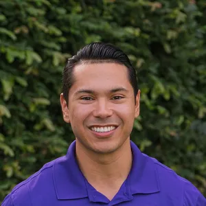 Kevin Acosta headshot