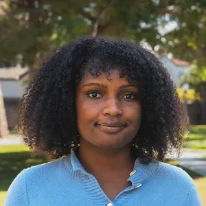 Lovie Binion headshot