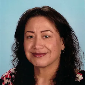 Wendy Galan headshot