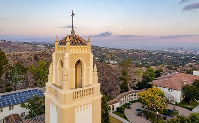 An aerial shot of the bell tower on ÿ�մ������'s Chalon Campus