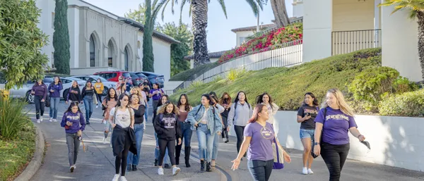 Students walking down the hill at Hannon Plaza, Chalon Campus