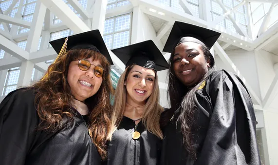 Commencement news Listing Image